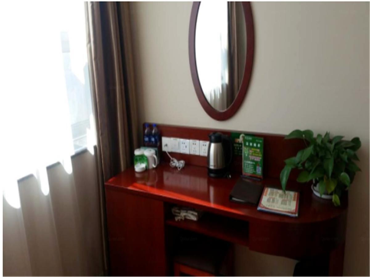 GreenTree Inn TianJin Meijiang Convention&Exhibition Center Express Hotel Buitenkant foto